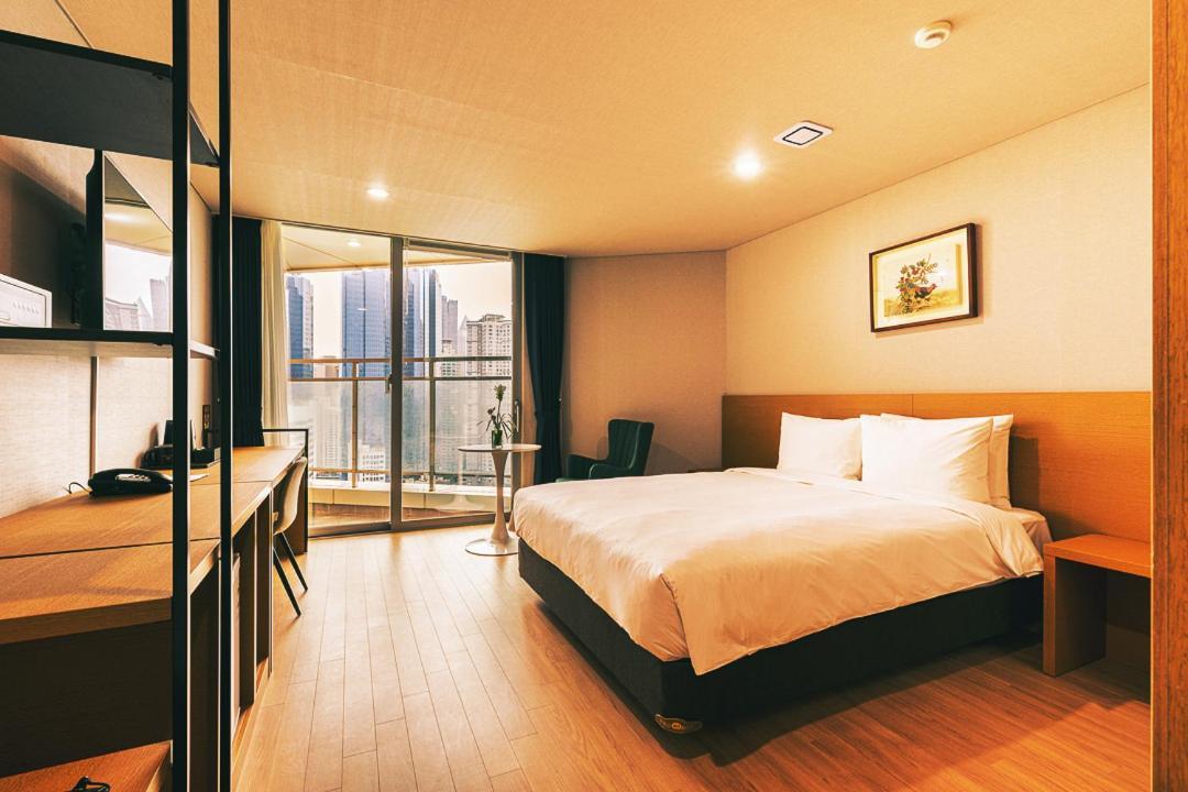 Kwangsu Hotel Haeundae Пусан Екстериор снимка
